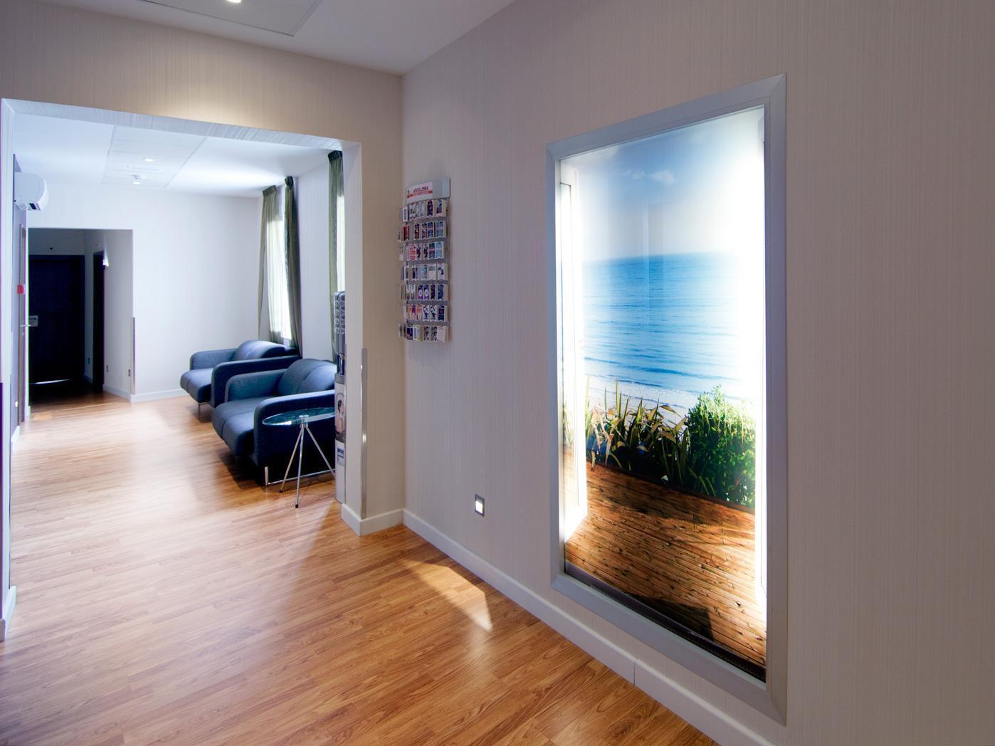 Hostal Bcn Ramblas Barcelona Bagian luar foto