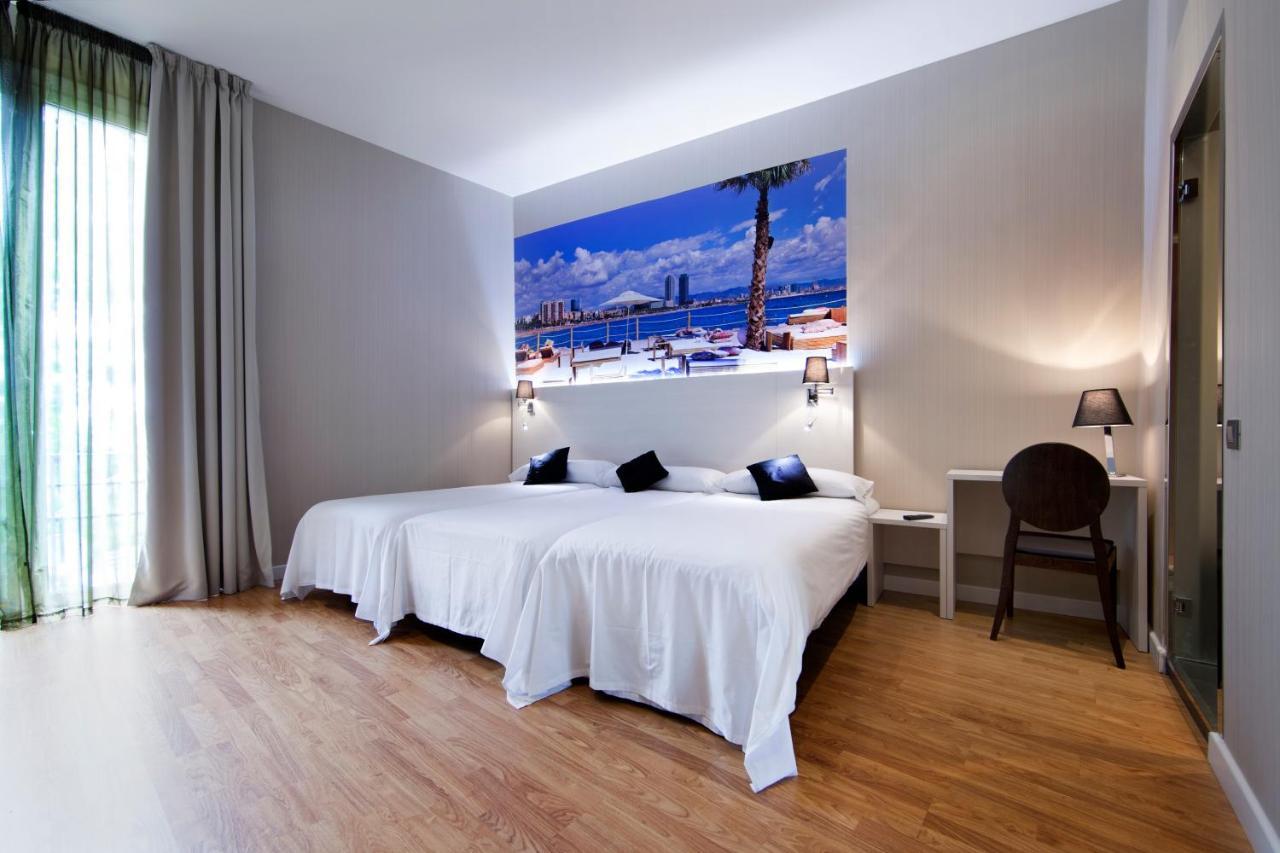 Hostal Bcn Ramblas Barcelona Ruang foto